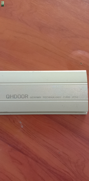 QHDOOR M 70